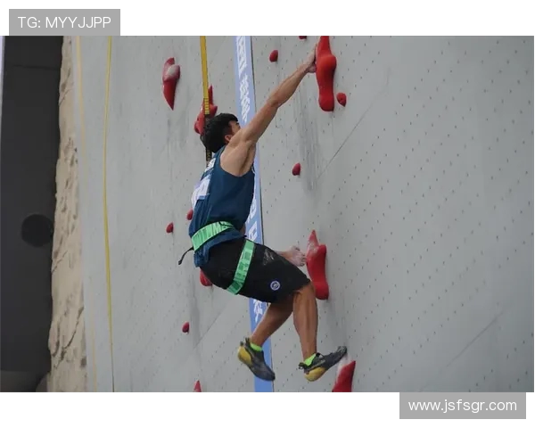 杭州攀岩队技术争议引发热议攀岩爱好者的不同声音与看法